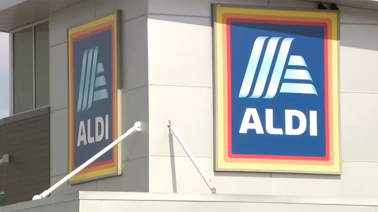 Aldi grocery store