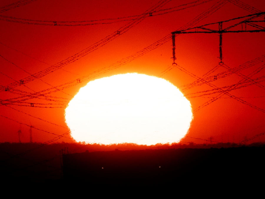 sun_power_lines_ap.jpg