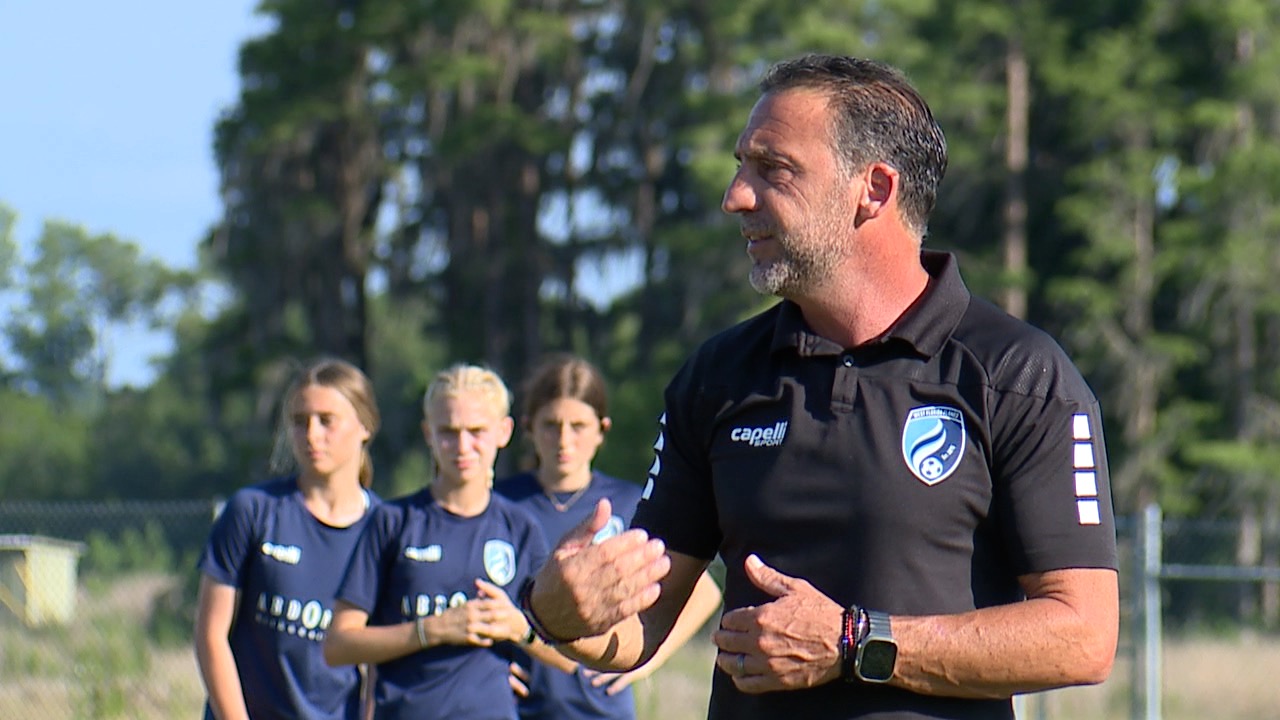 Martin Gramatica coaches 13U Girls West Lake Flames East Lake