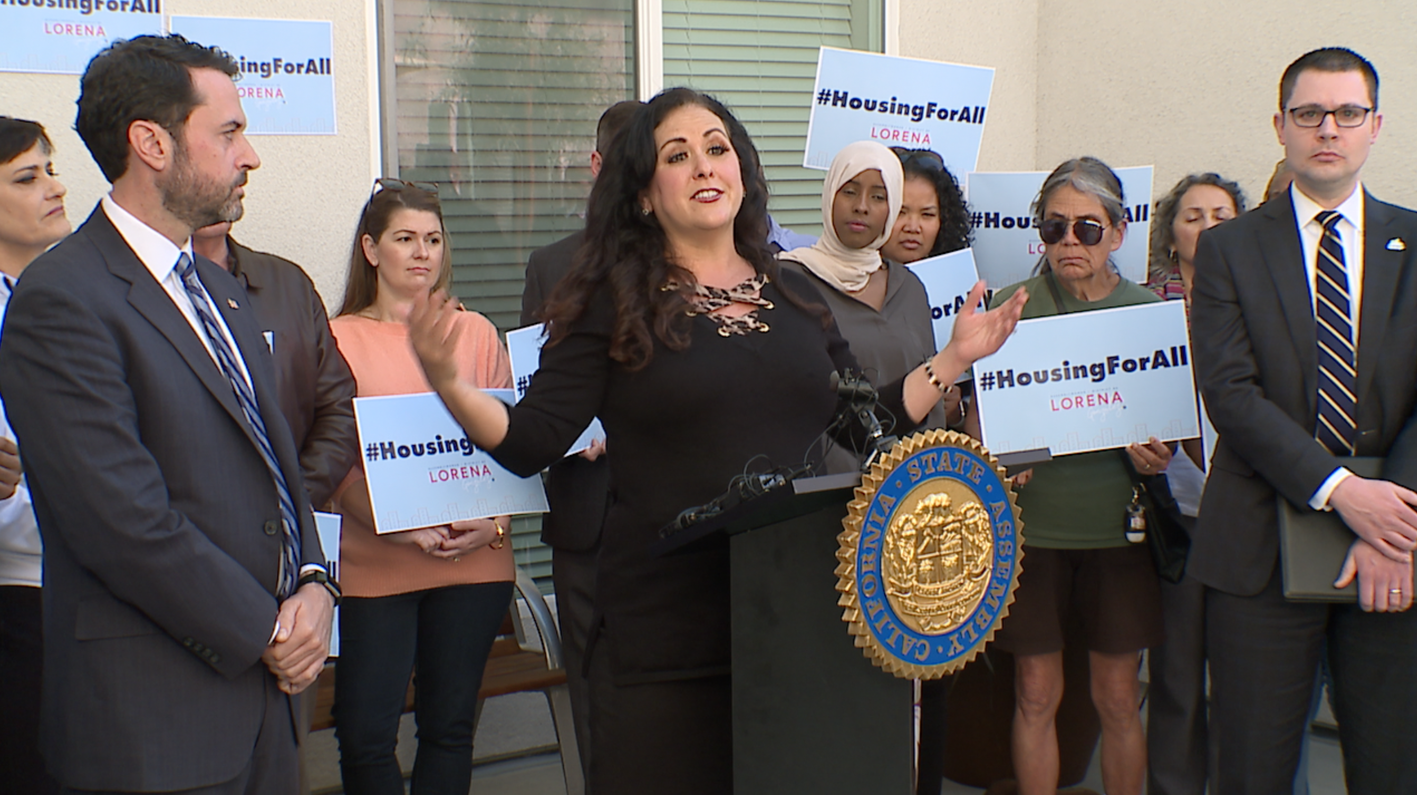 Lorena Gonzalez announces new housing bill