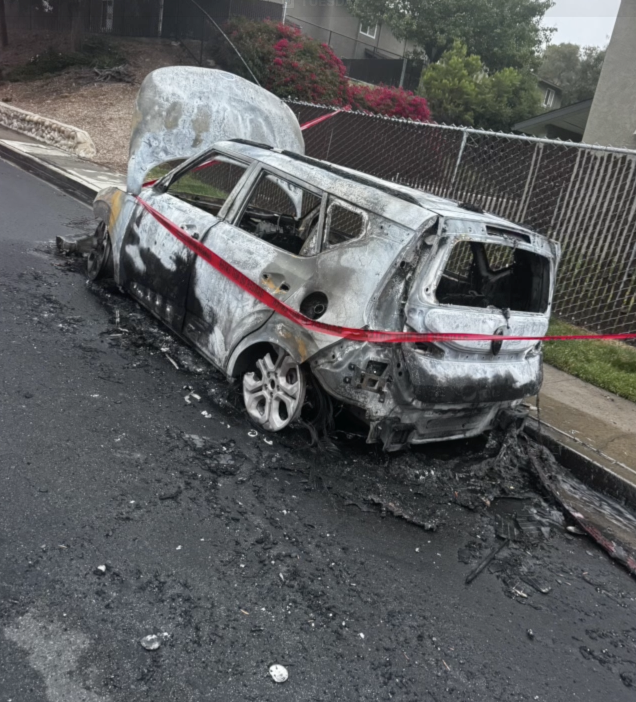 Navy family faces debt after plane crash in Murphy Canyon destroys car