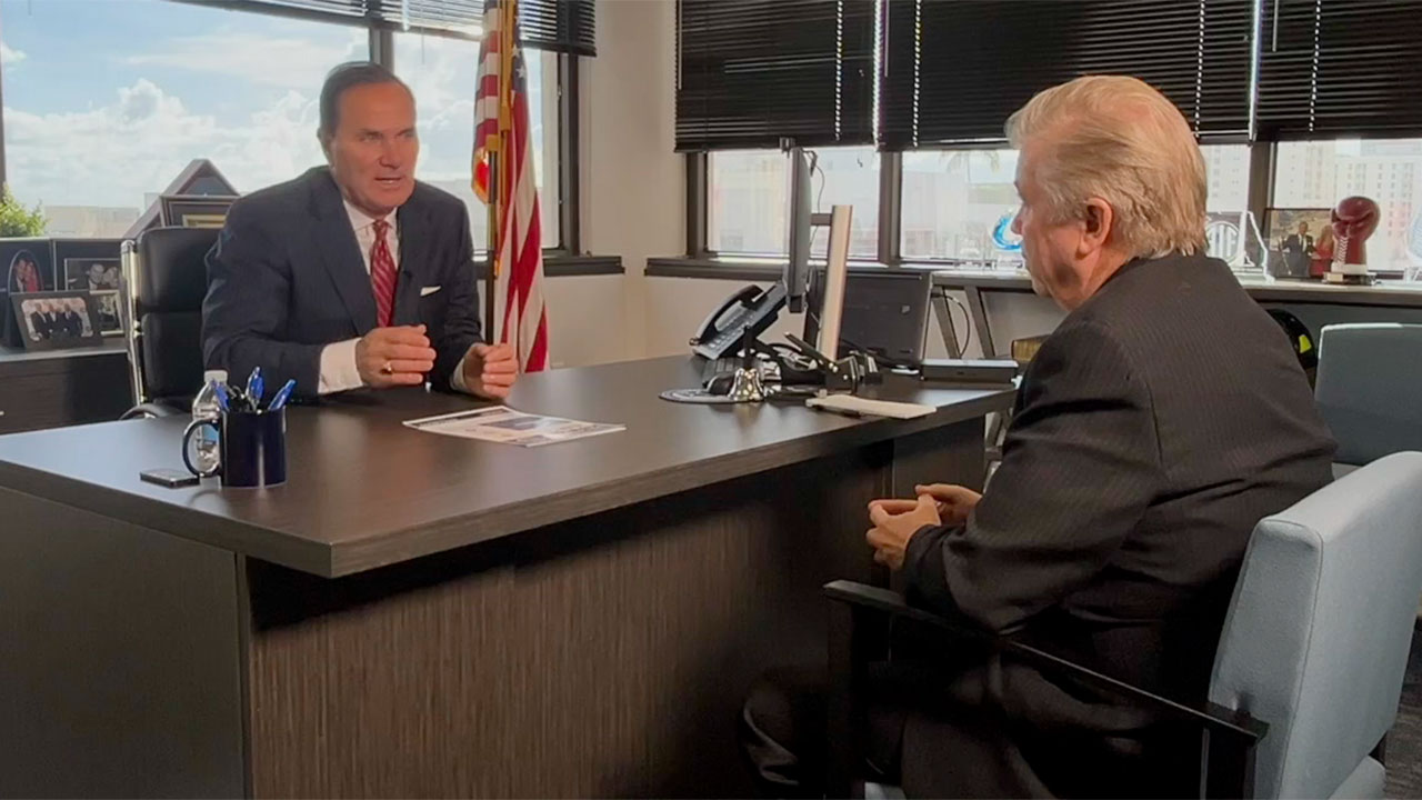 Palm Beach County Court Clerk and Comptroller Mike Caruso speaks to WPTV investigative reporter Dave Bohman about the surge in deed theft cases.