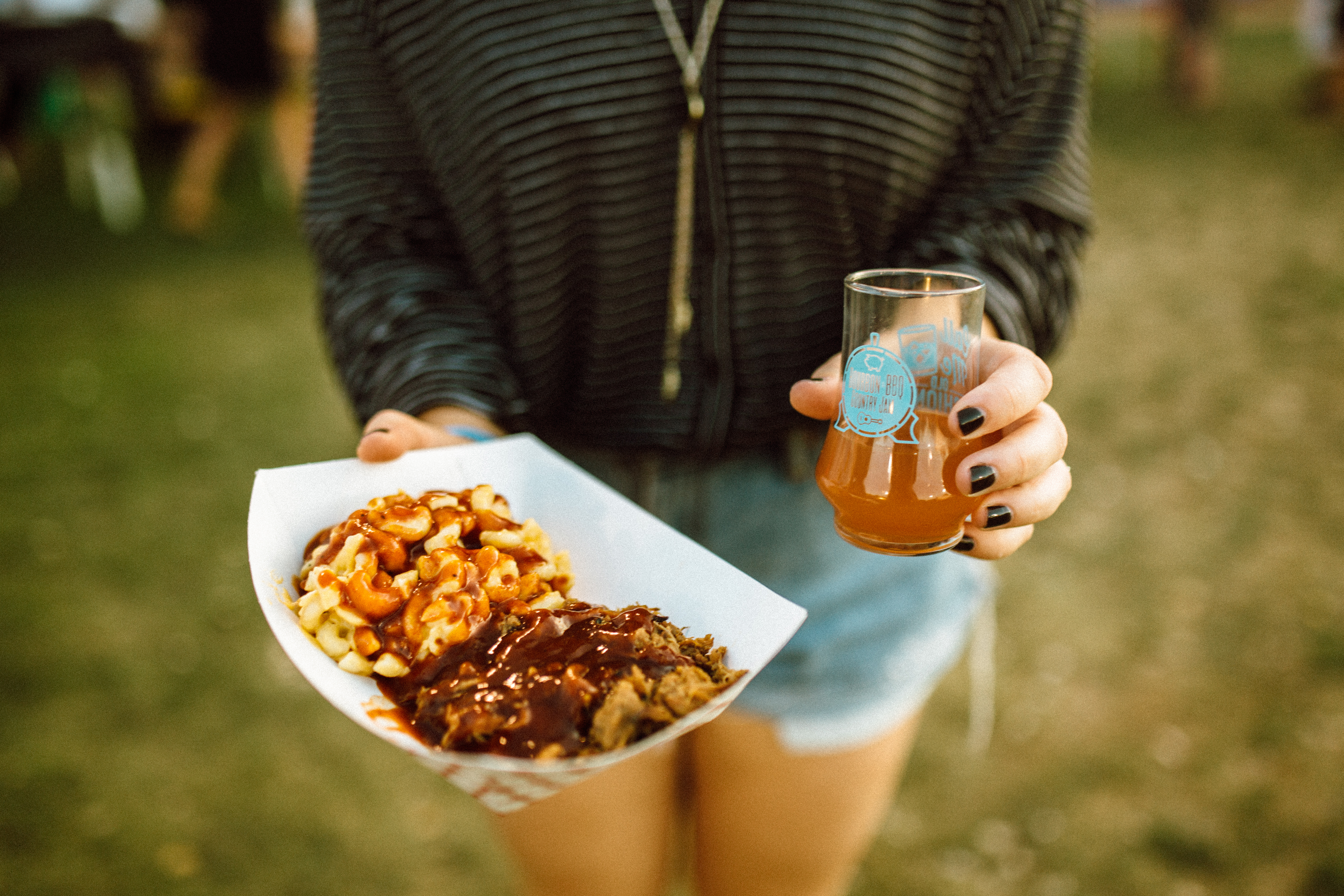 Bourbon BBQ - dish w BBQ + Mac and cheese