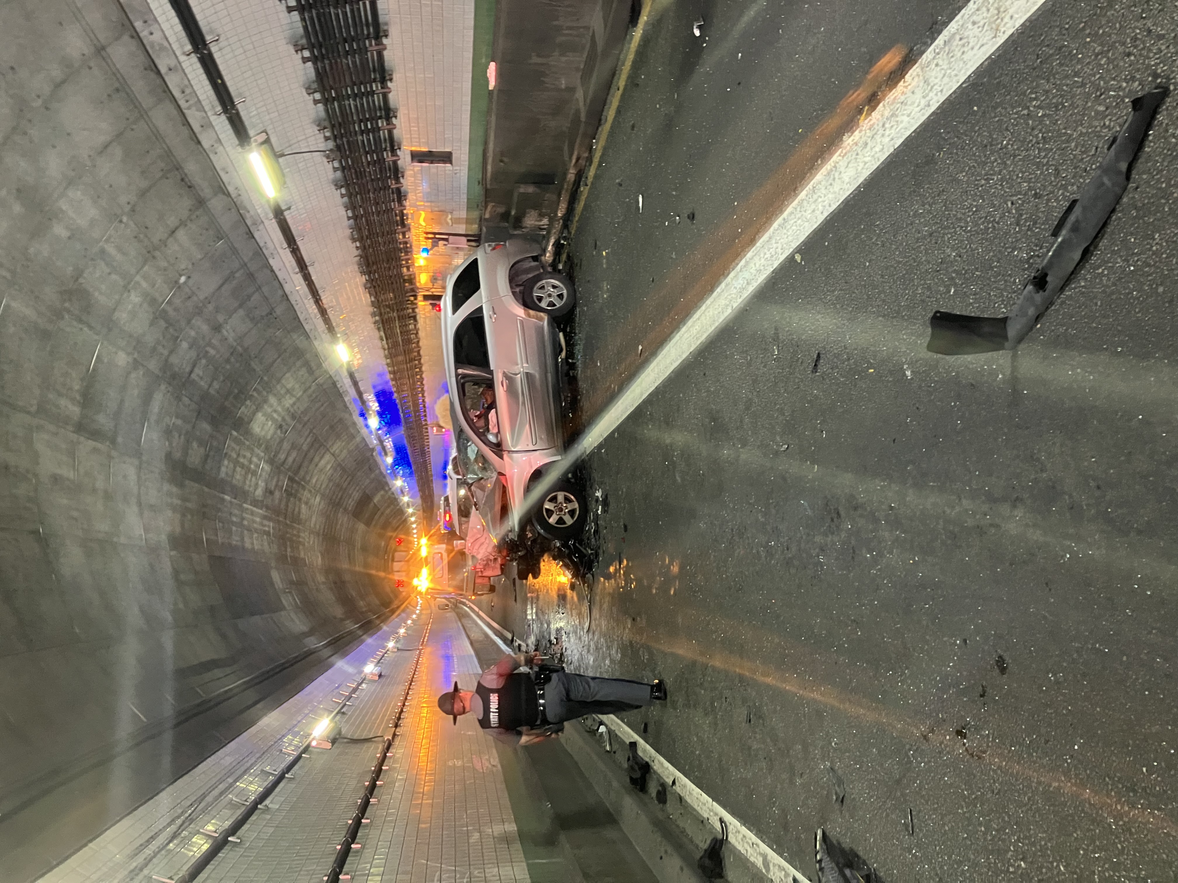 Crash in Downtown Bridge Tunnel