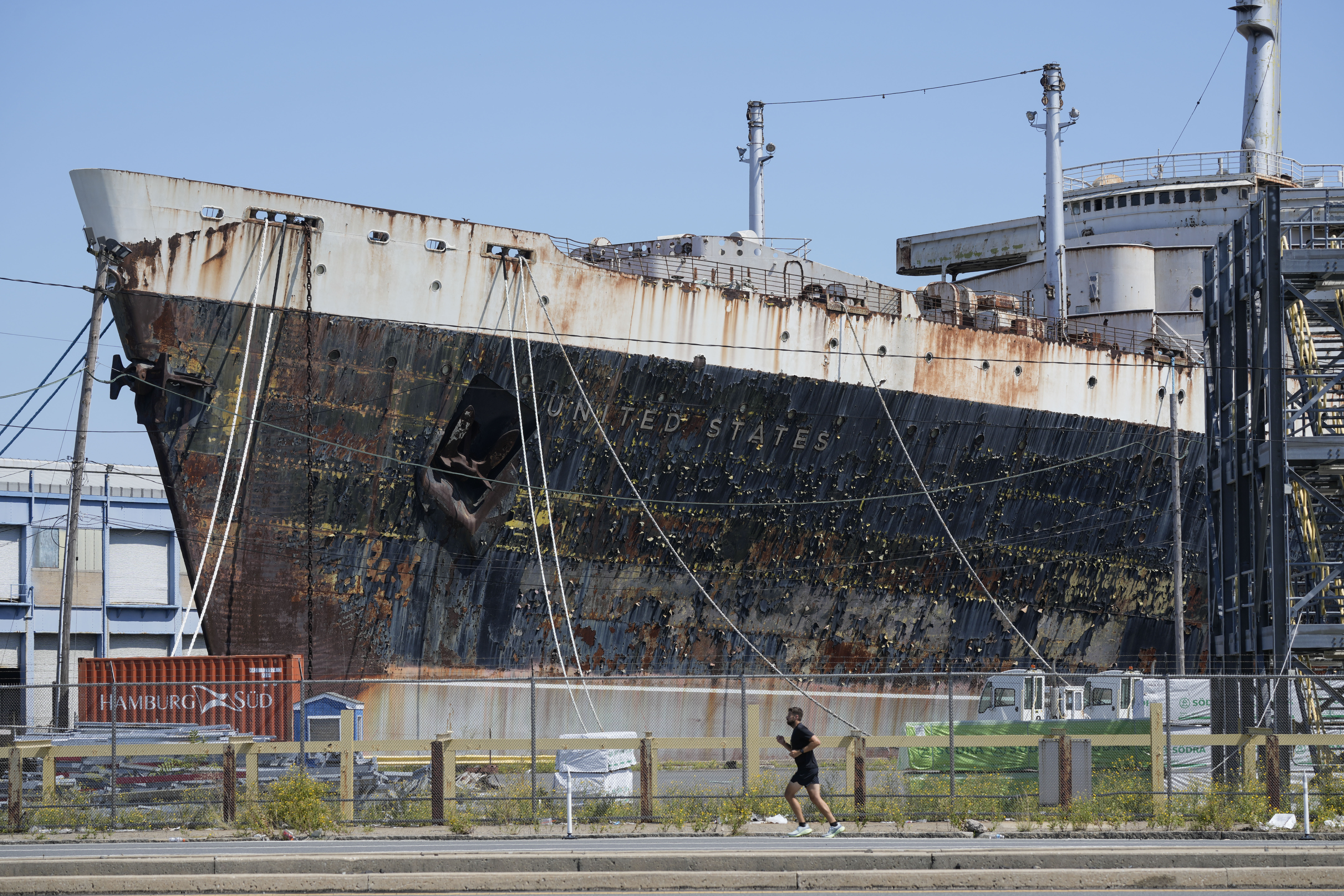 Historic Ship Rent Dispute