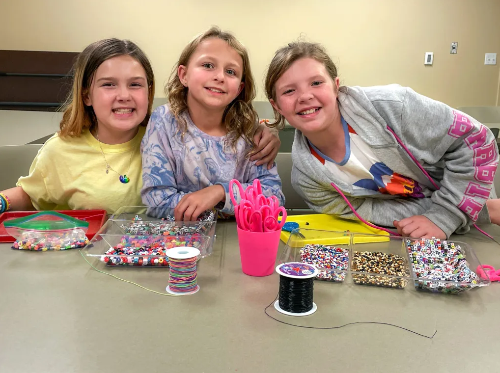 friendship bracelets.png