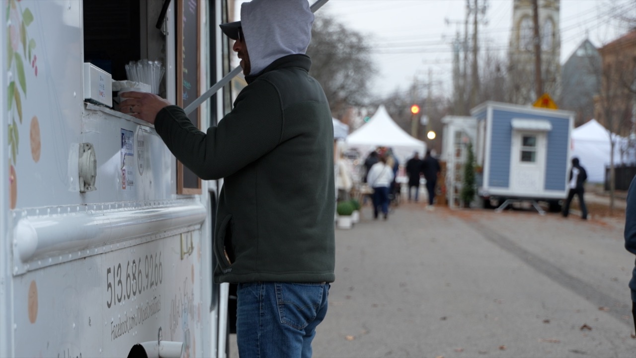 Small Business Saturday draws vendors and shoppers to Westside Holiday Market