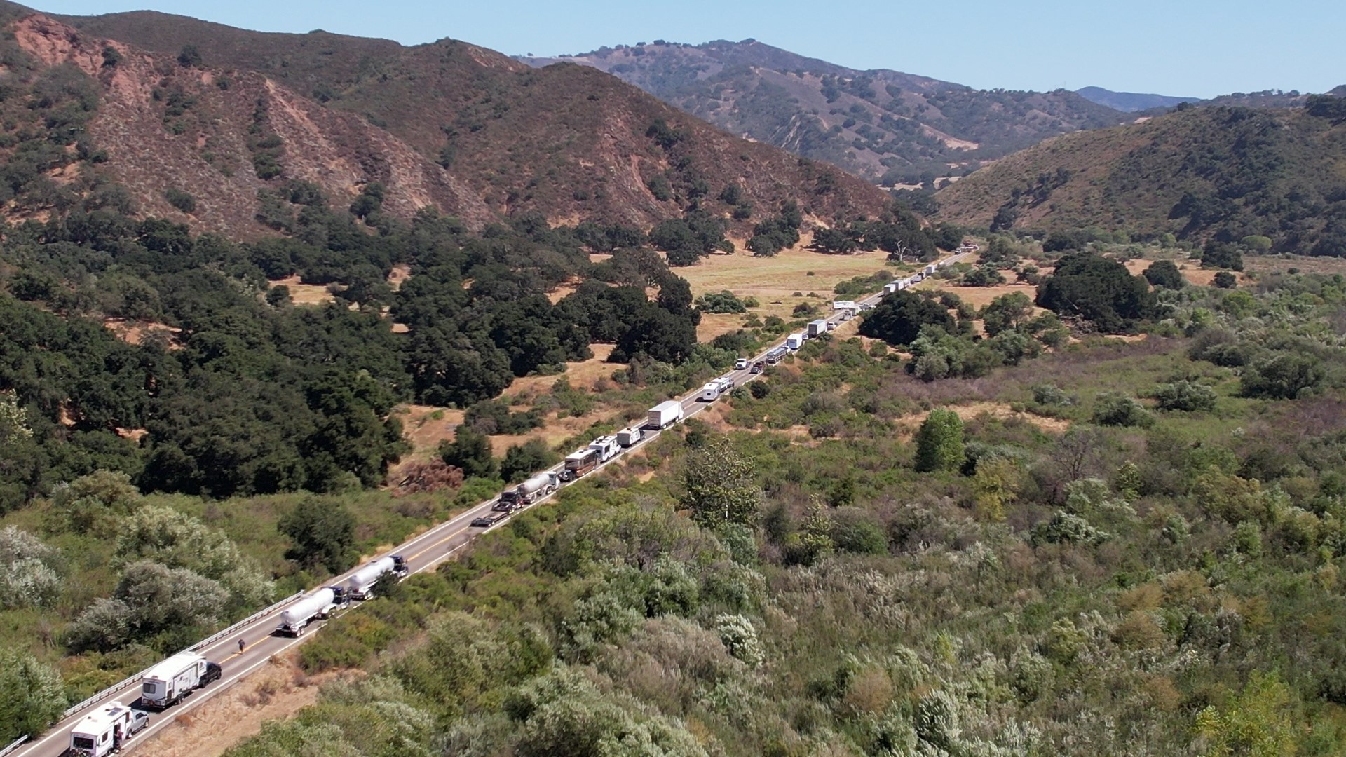 166 traffic backup.jpg