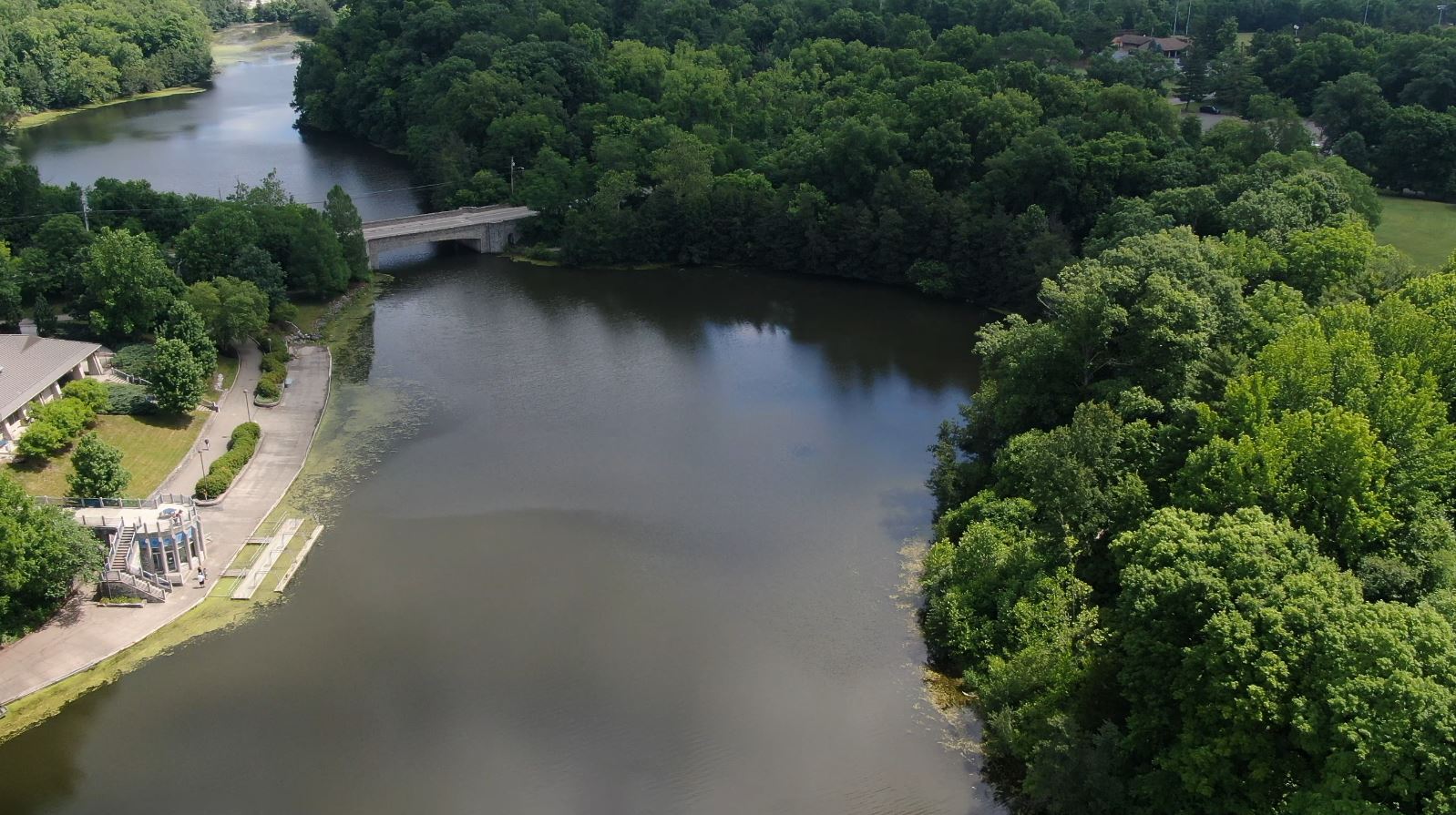 Sharon woods park lake.JPG
