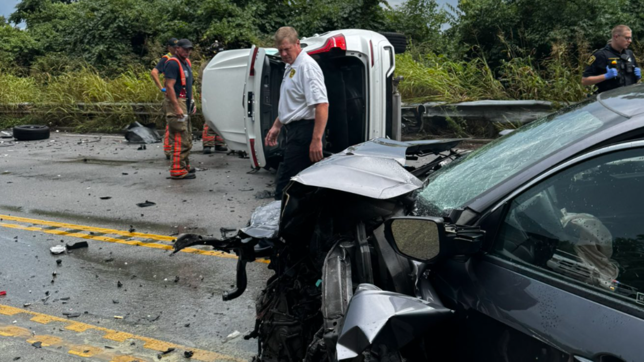 crash cfd columbia parkway