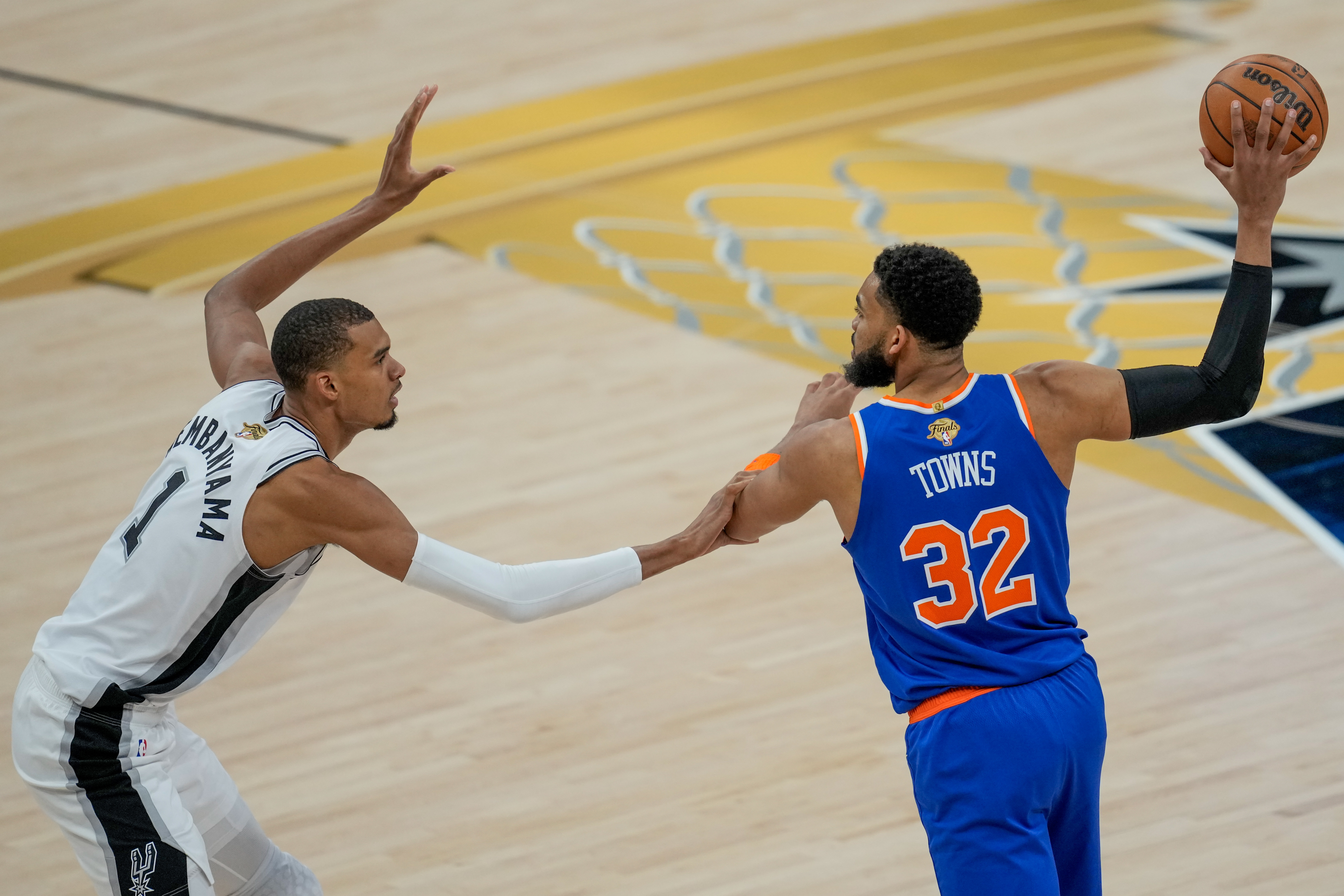 APTOPIX NBA Finals Knicks Spurs Basketball