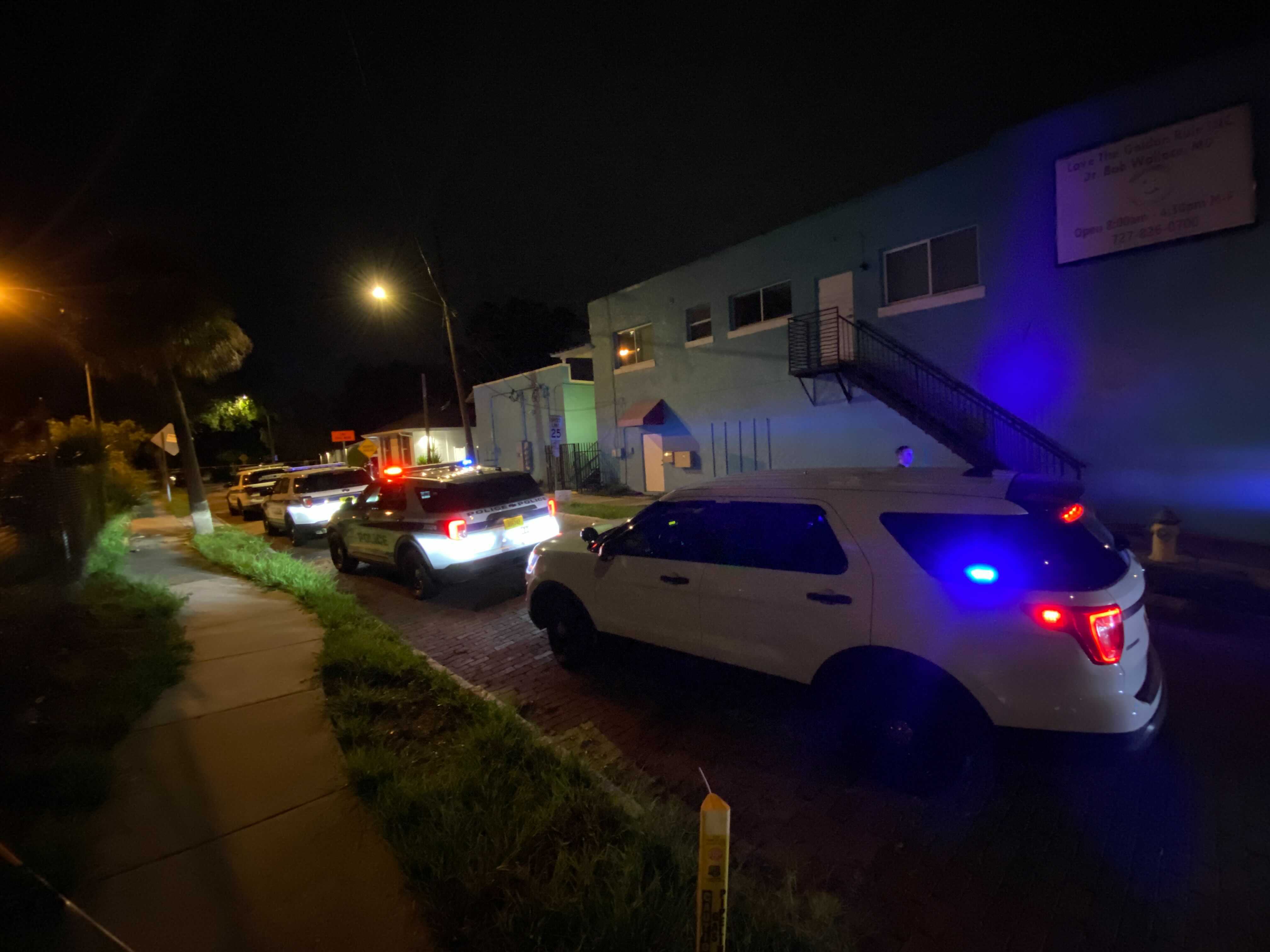 Police Teen Shot Inside St Petersburg Home Was An Accident