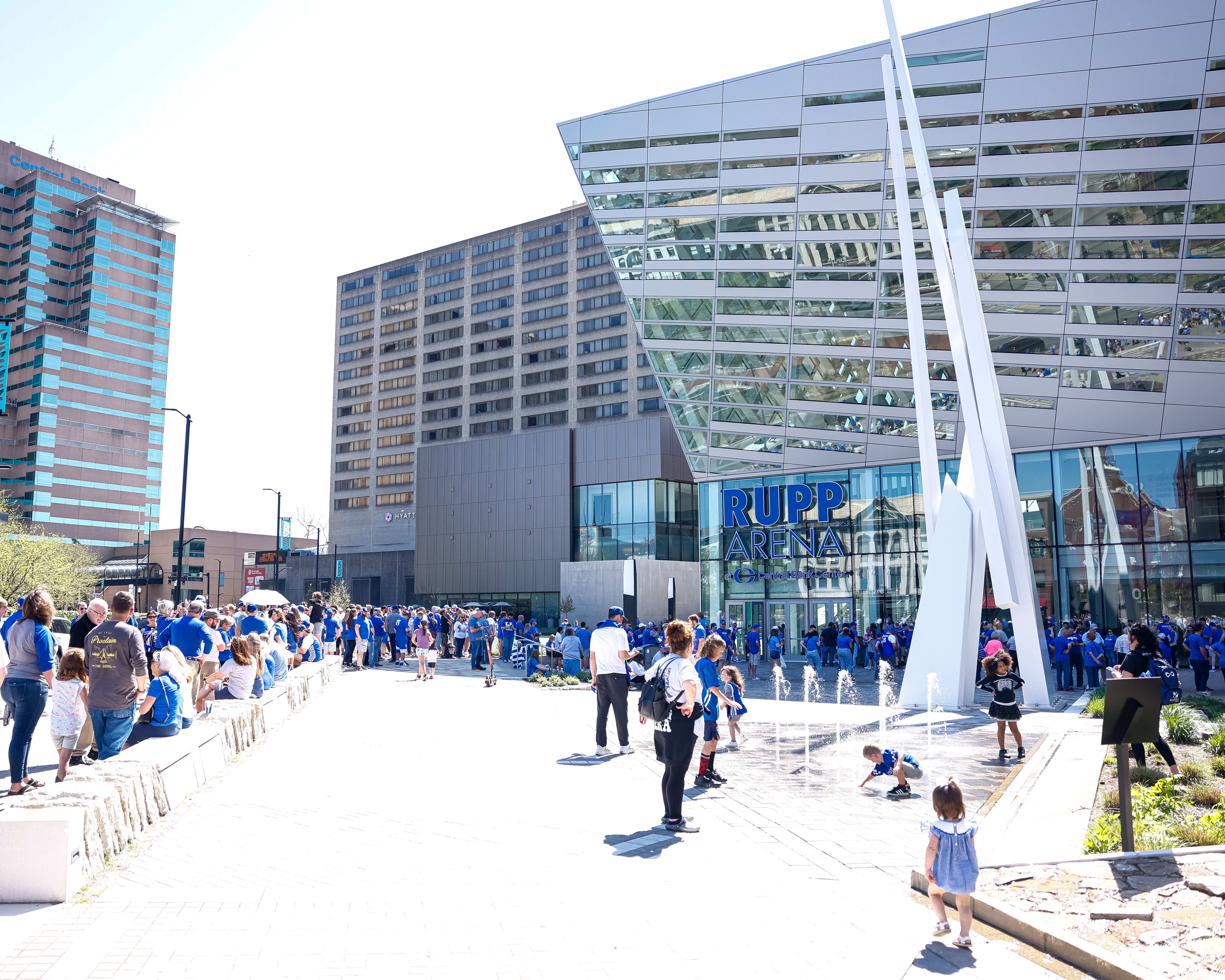 rupp arena kentucky fans