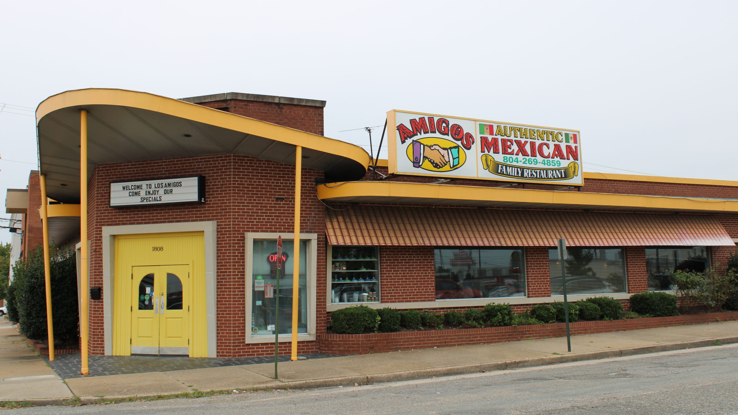 Amigos Family Restaurant