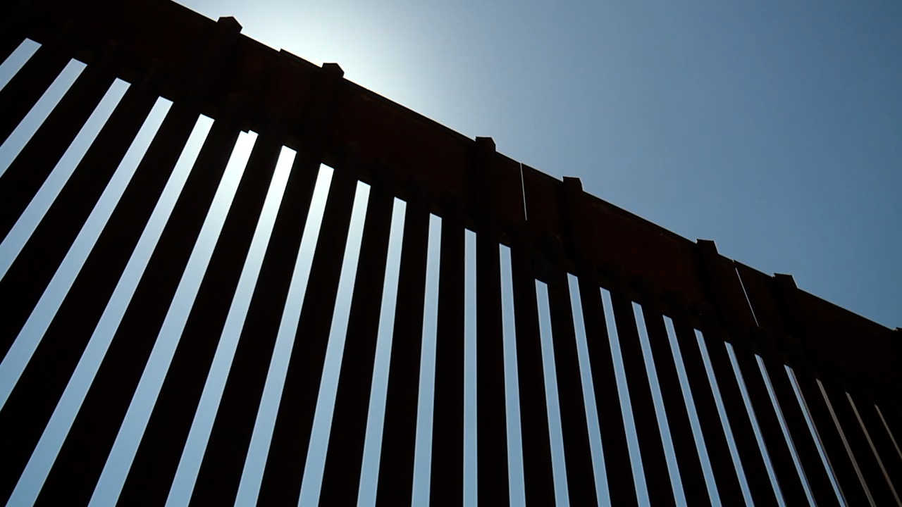 WALL.jpg