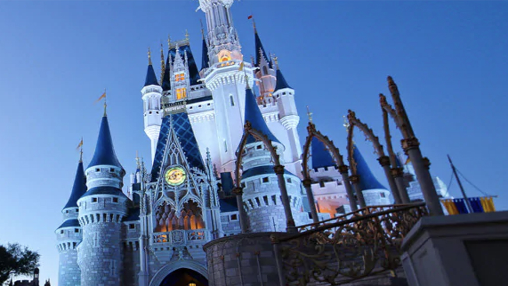 WPTV-WALT-DISNEY-WORLD-MAGIC-KINGDOM.jpg
