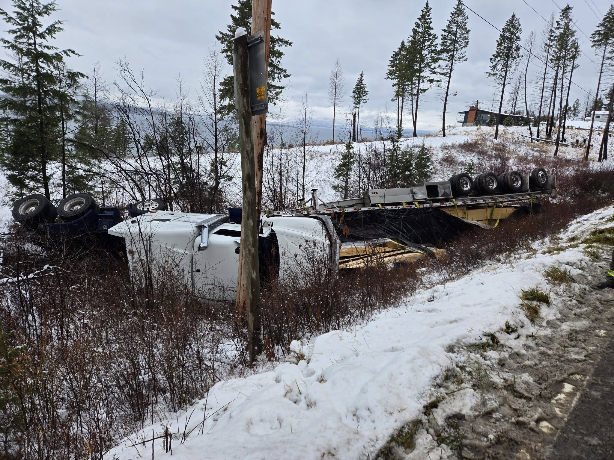 Highway 35 Semi Crash