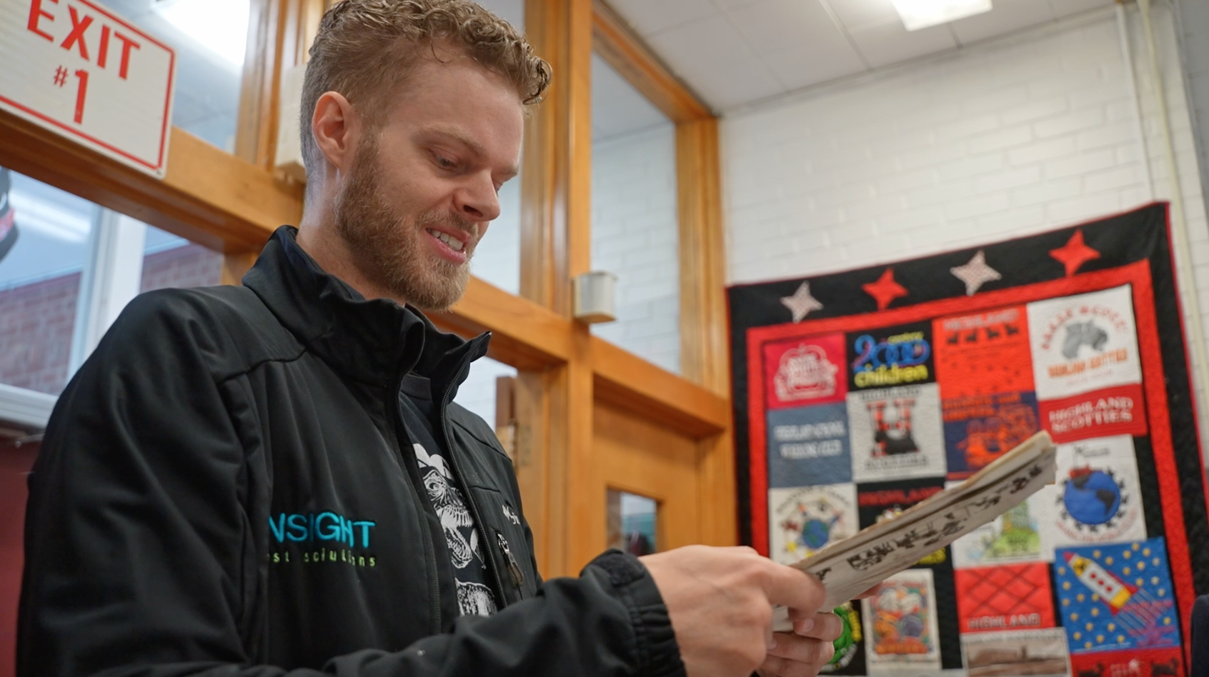 Highland Elementary 25 year time capsule unveiling 