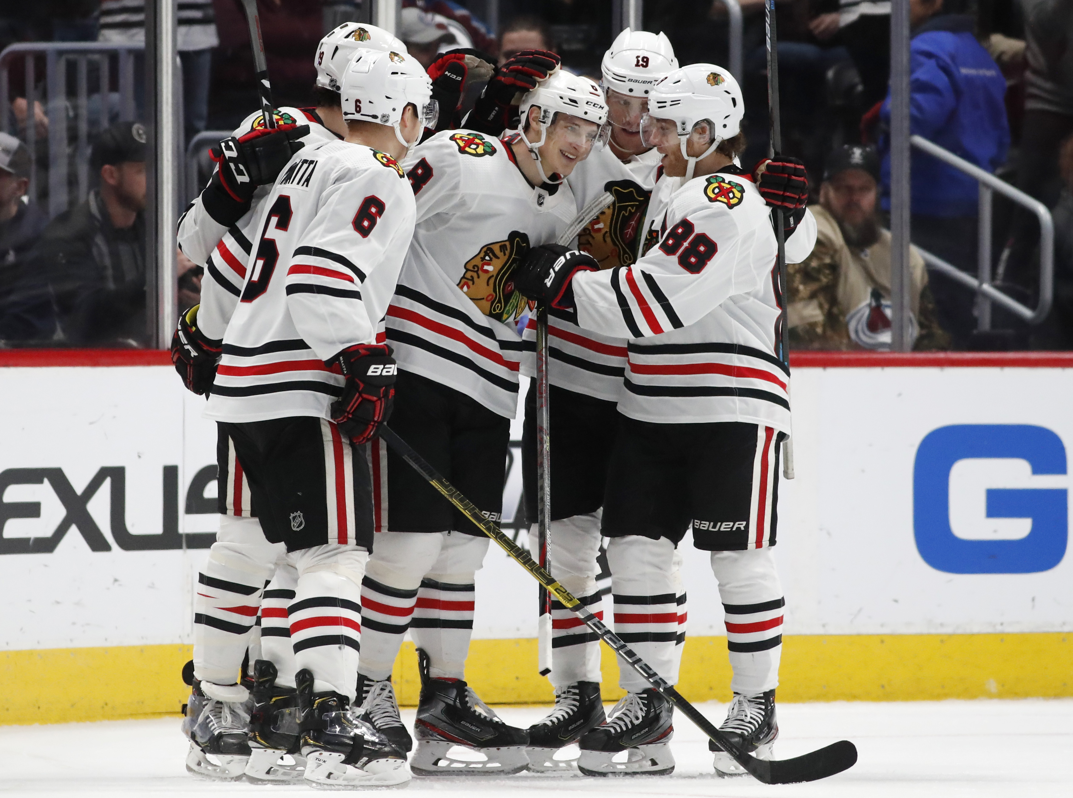 NHL Blackhawks not looking to change team name