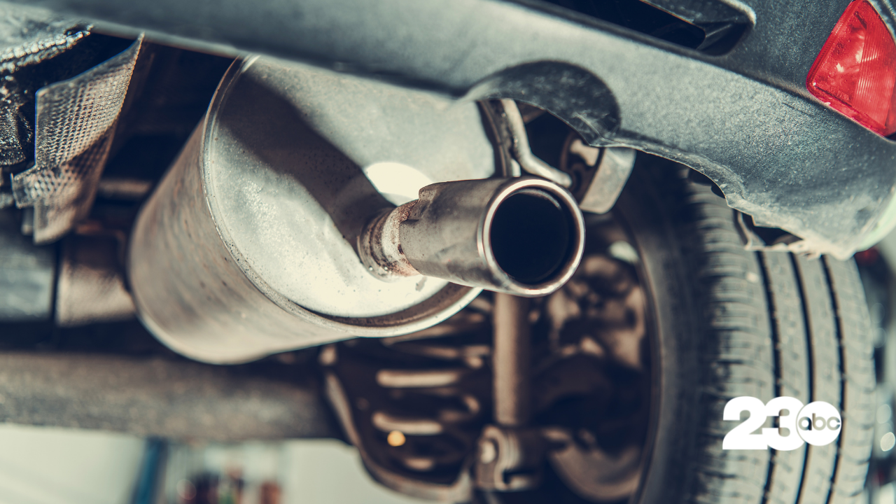 Car Exhaust, Tailpipe (FILE)