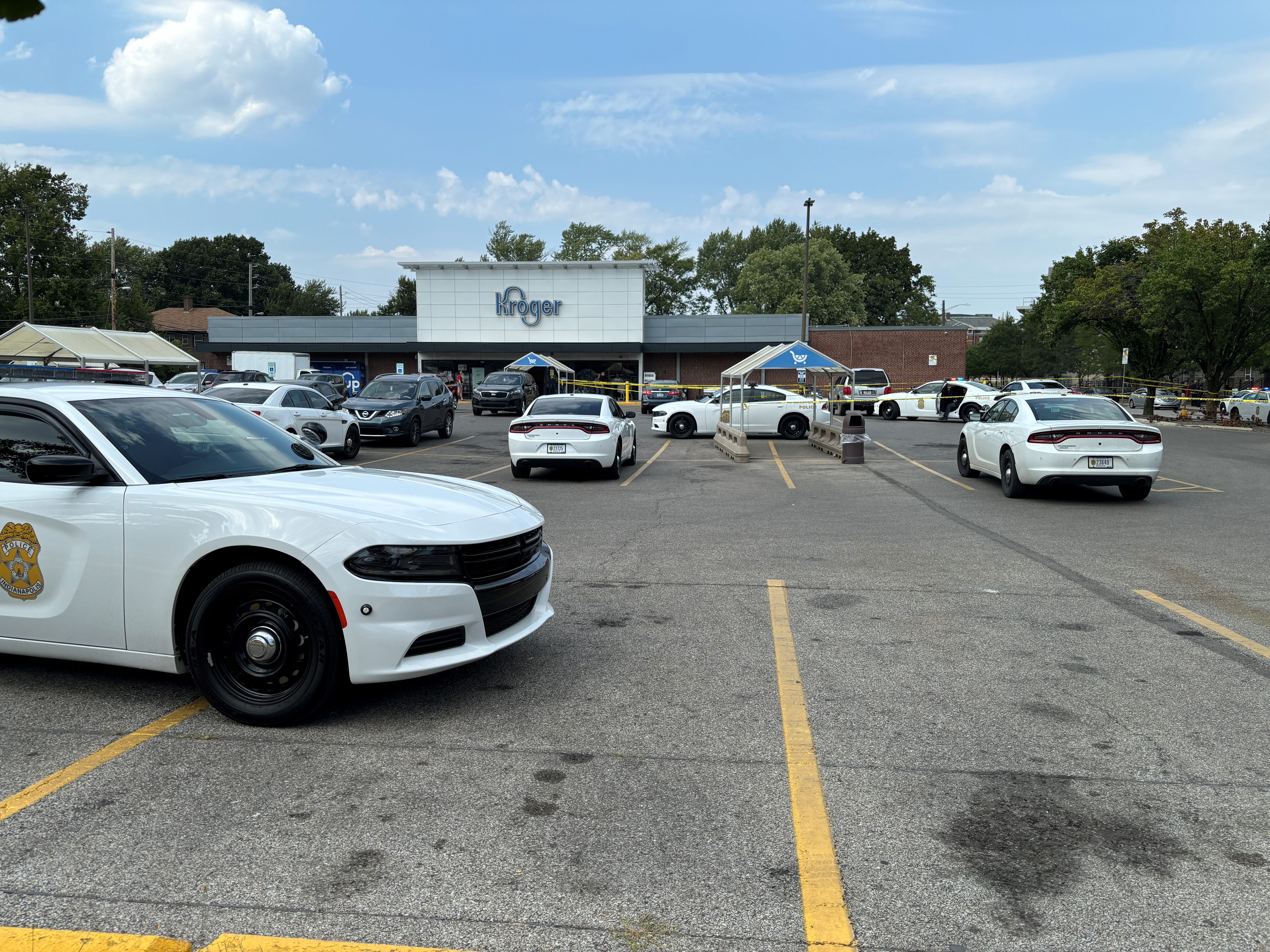 kroger shooting.jpg