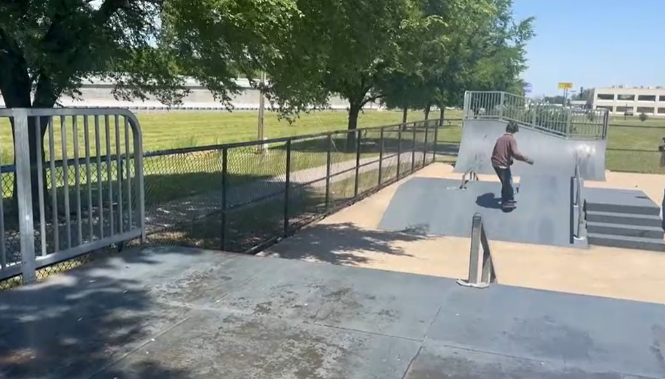 Glenpool student starts petition to improve skate park