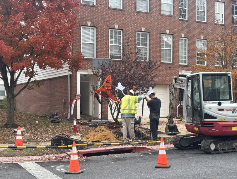 Car collision into building forces 50+ homes to evacuate in Edgewater