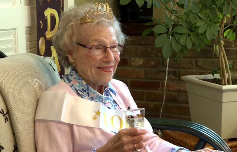 Nashville World War II veteran celebrates 100th birthday