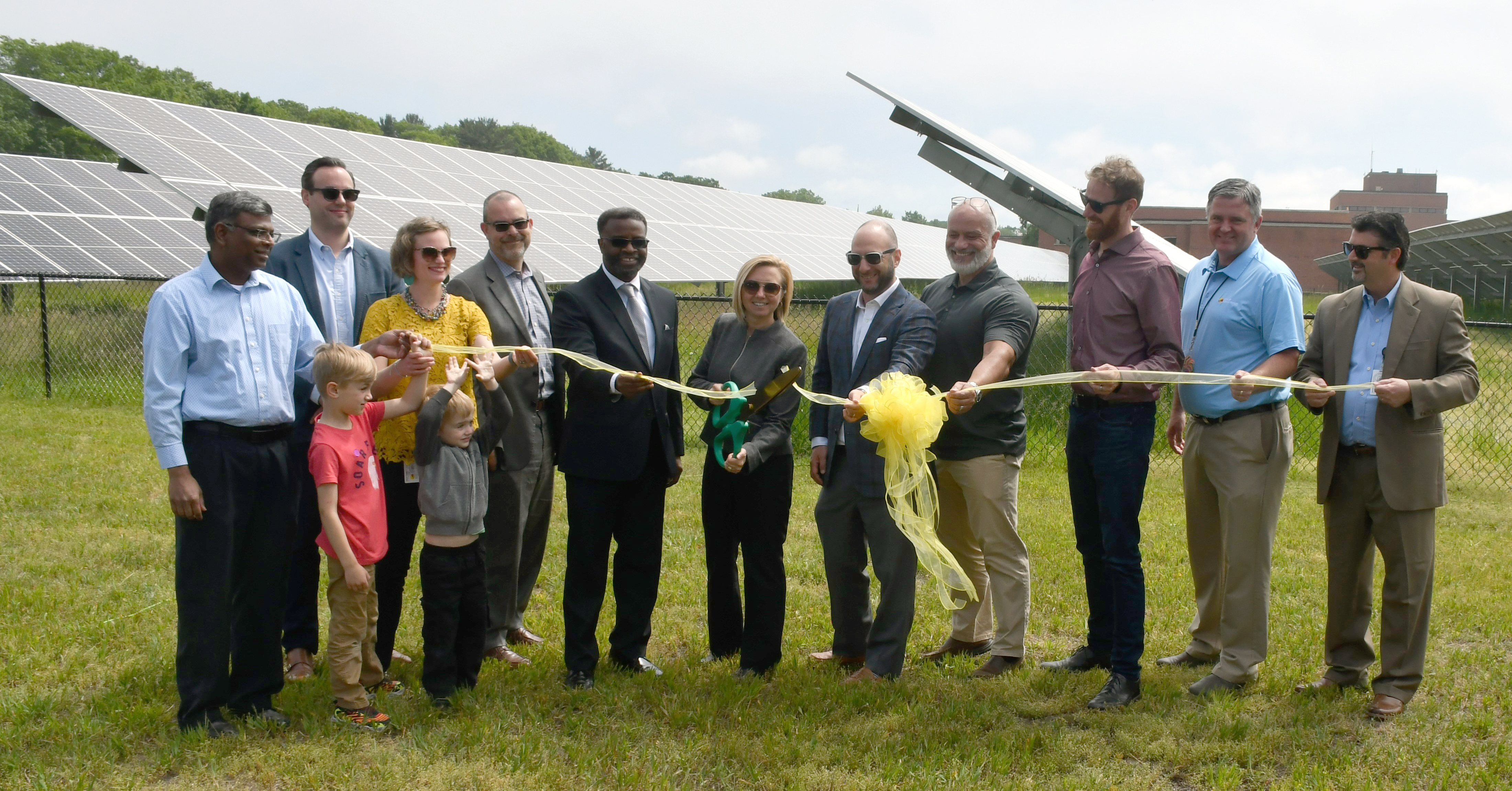 GR+solar+ribbon+cutting.jpg