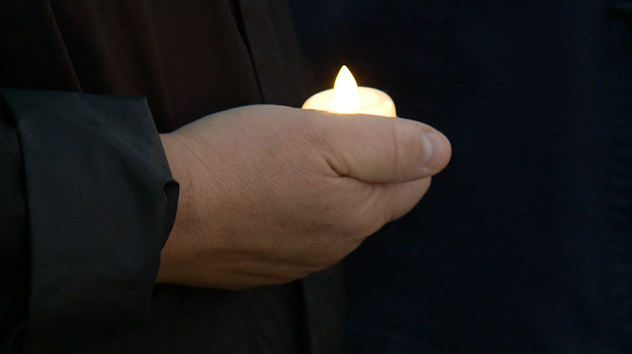vigil honors domestic violence victims in Grand Rapids