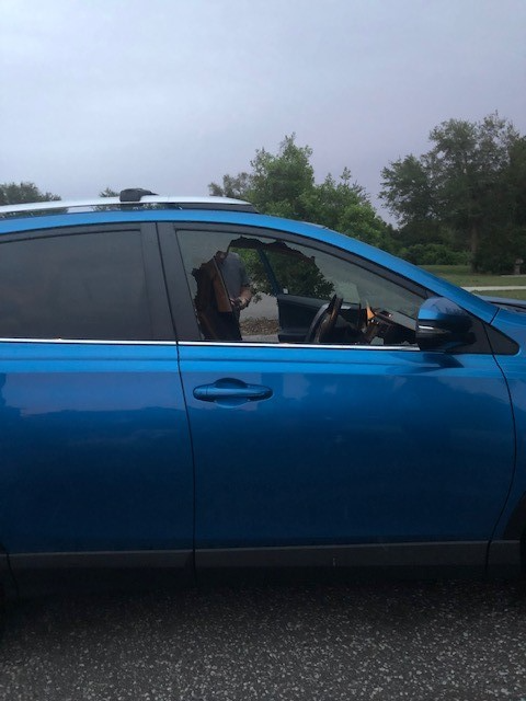 car.png