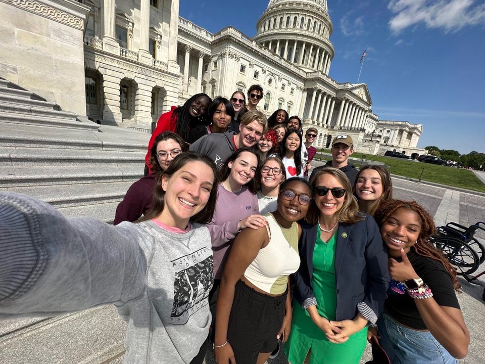 EW students with Hillary Scholten.JPEG