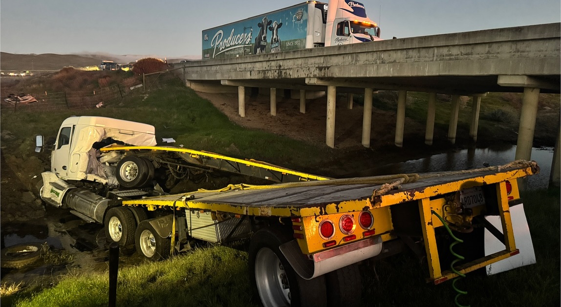 highway 46 truck into ditch chp pic.jpg