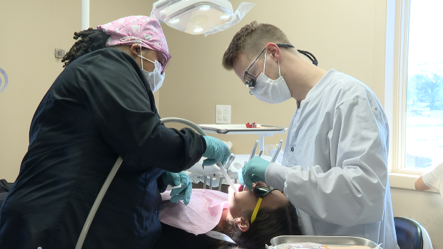 Free veteran dental days