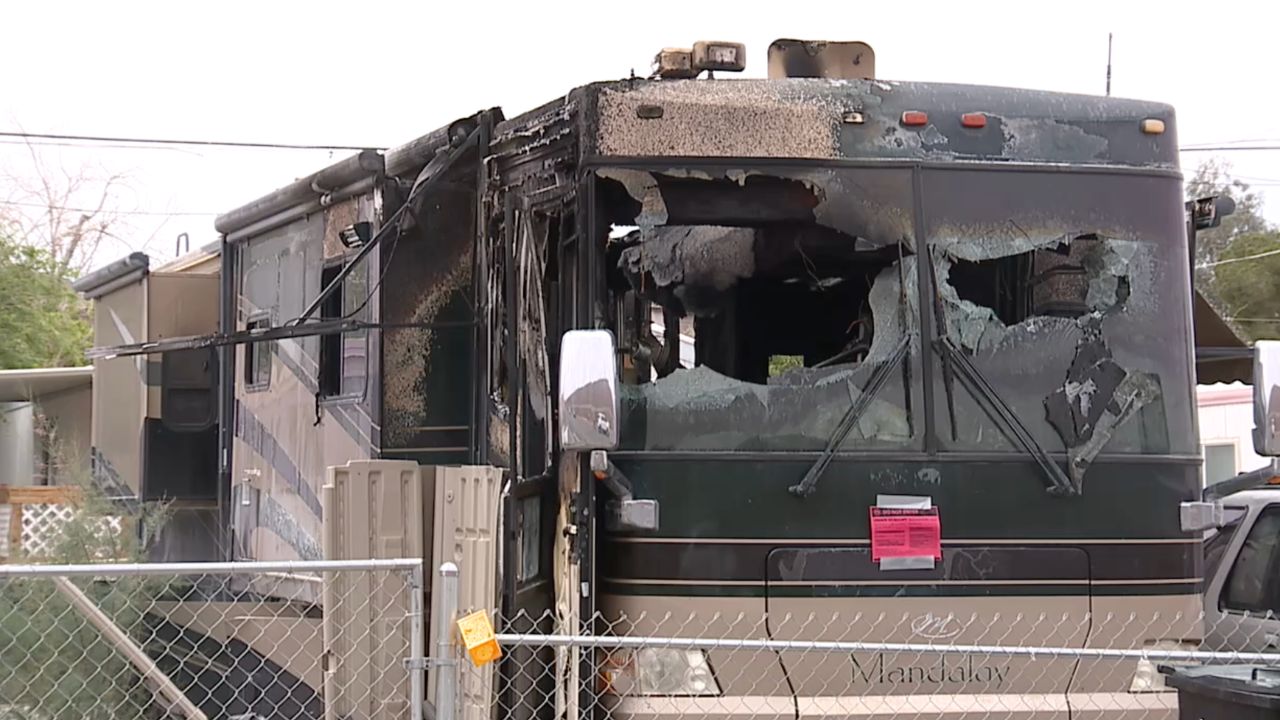 Fatal RV fire - Henderson