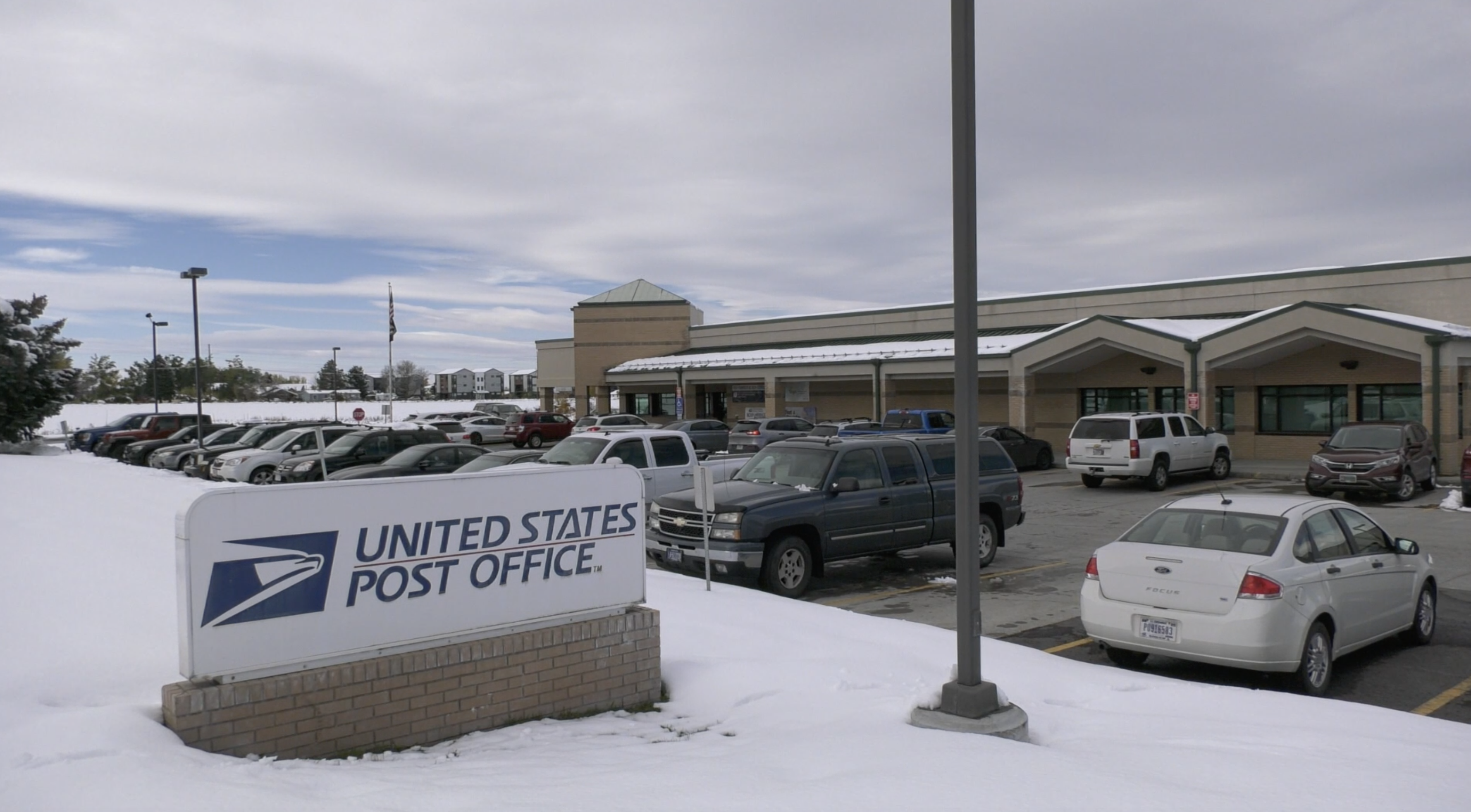 Some Bozeman residents say they have not received absentee ballots from USPS - Vimarsana News