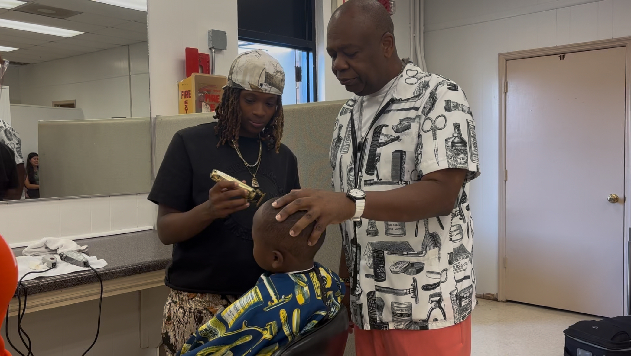 GADSDEN TECH BARBERING SCHOOL