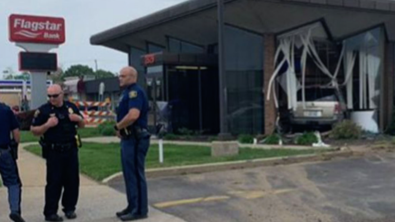 bank crash after illegal firearms possession.png