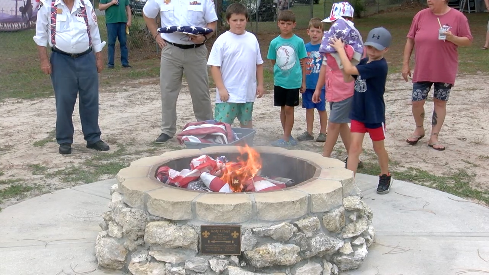 Wakulla County VFW hosts a flag retirement ceremony on 5/25/26