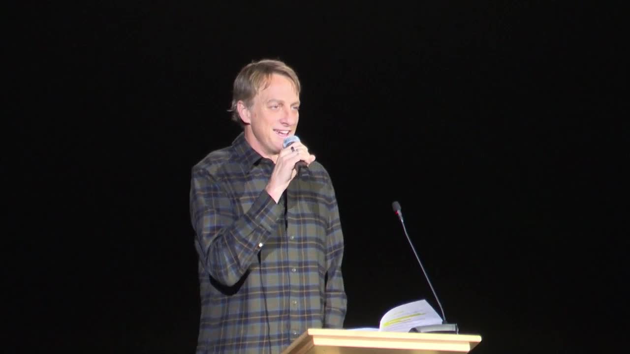 tony hawk.jpg