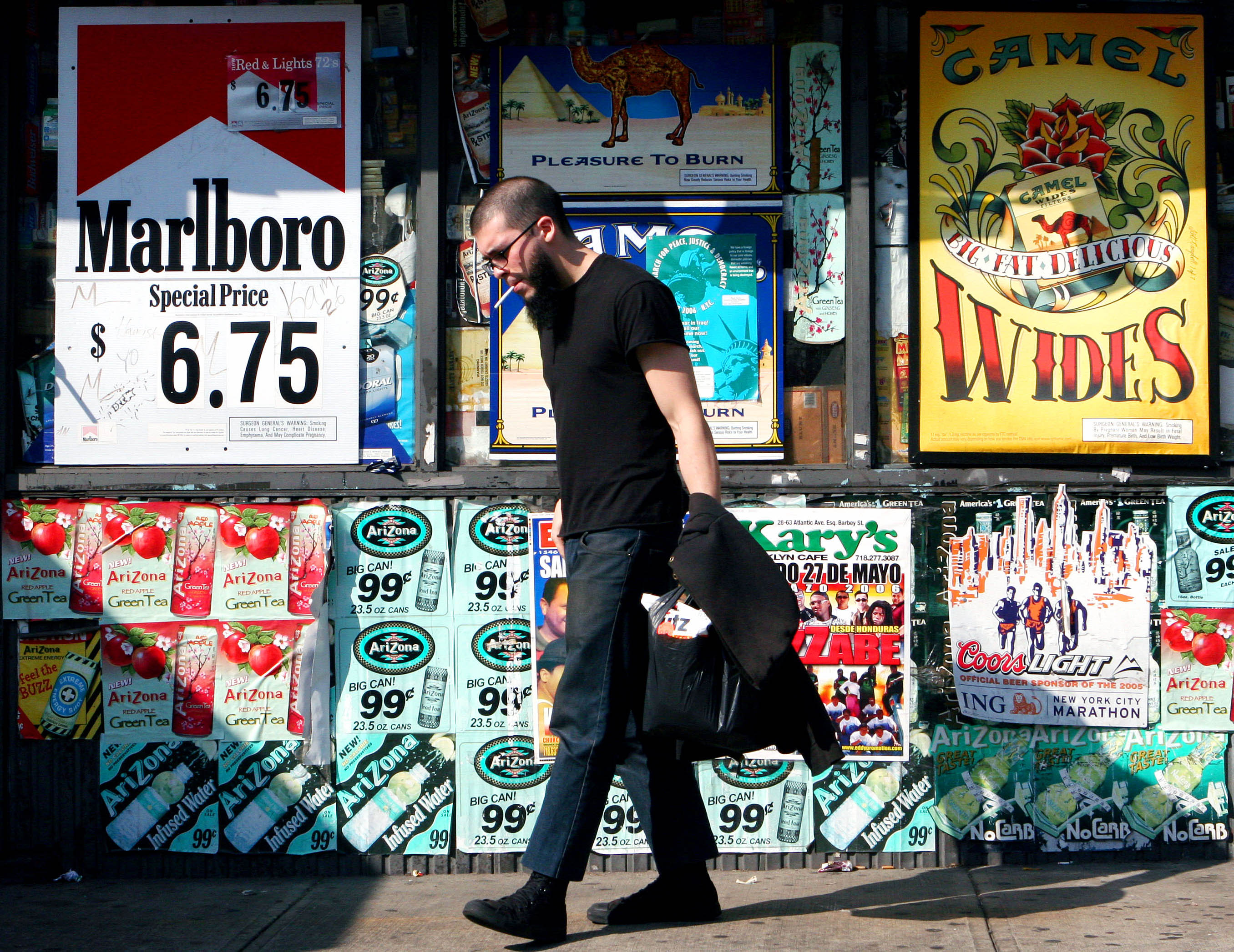 TOBACCO smoking cigarettes AP