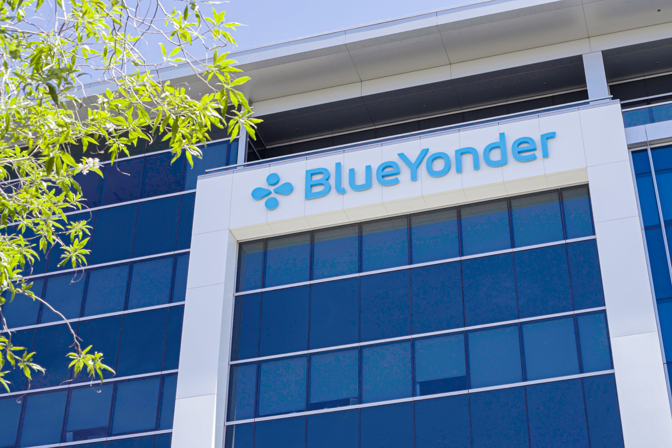 blue-yonder-scottsdale-headquarters.jpg