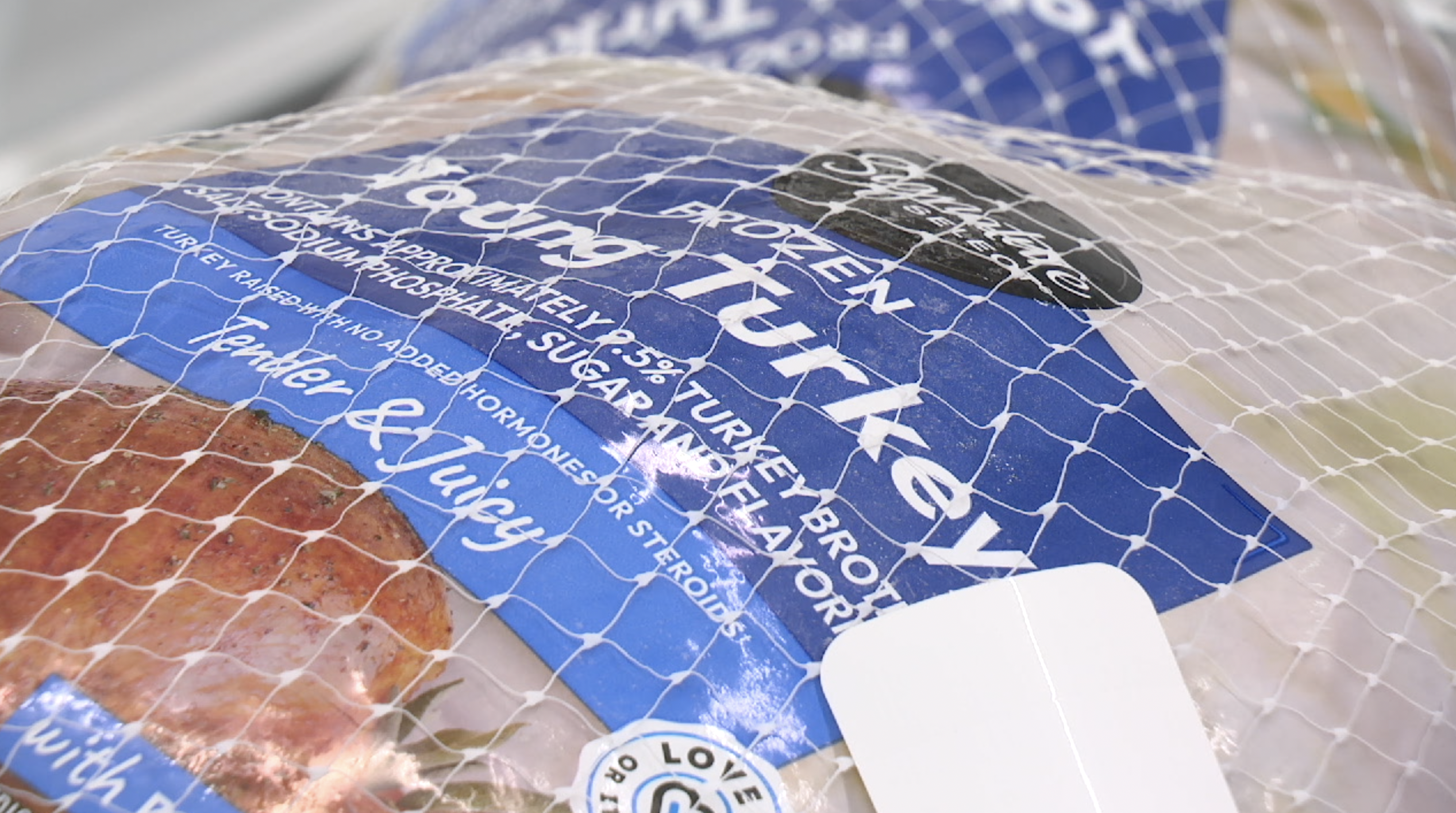 Thanksgiving dinner costs drop $6 from last year, but shoppers still feel the pinch