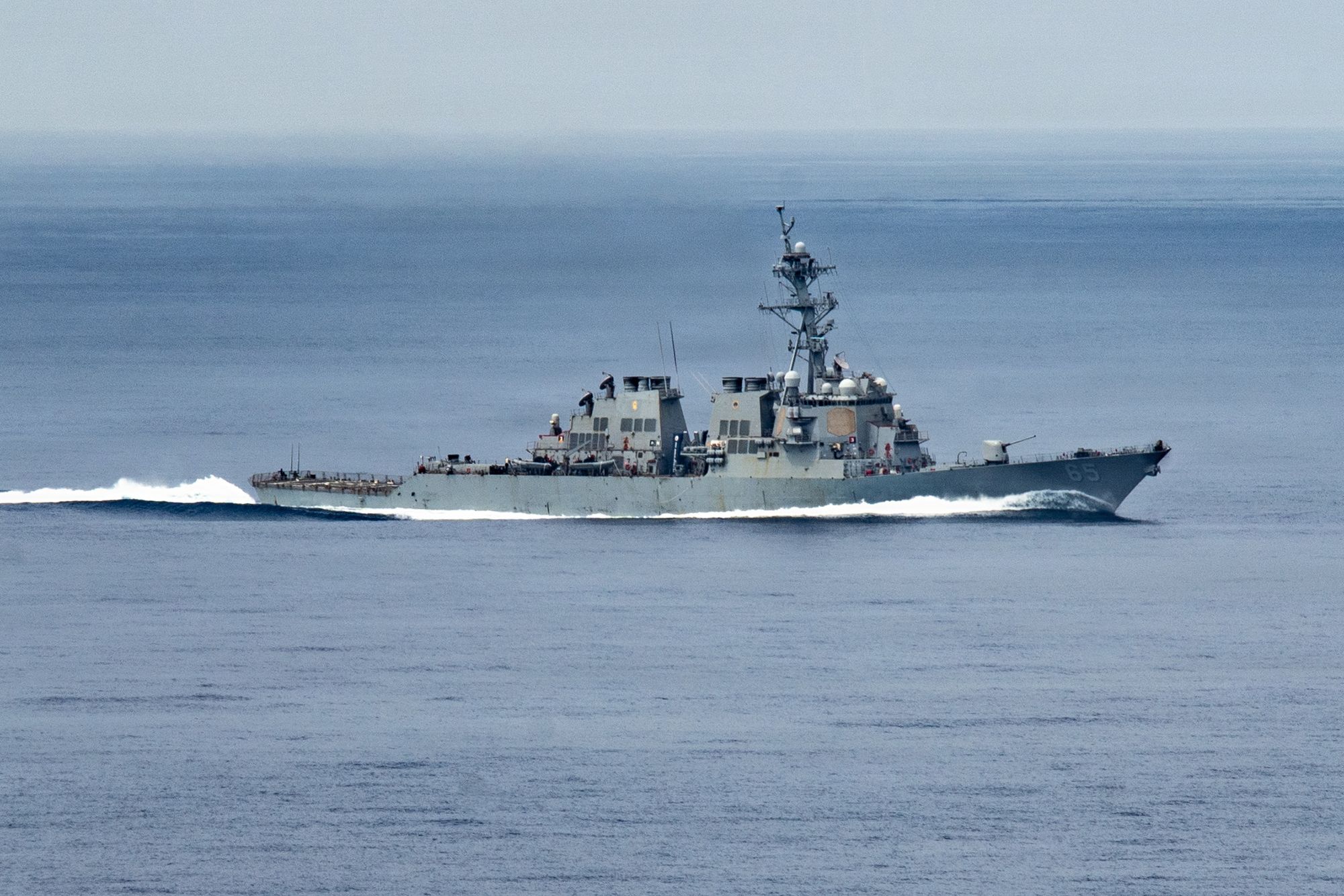 USS Benfold 