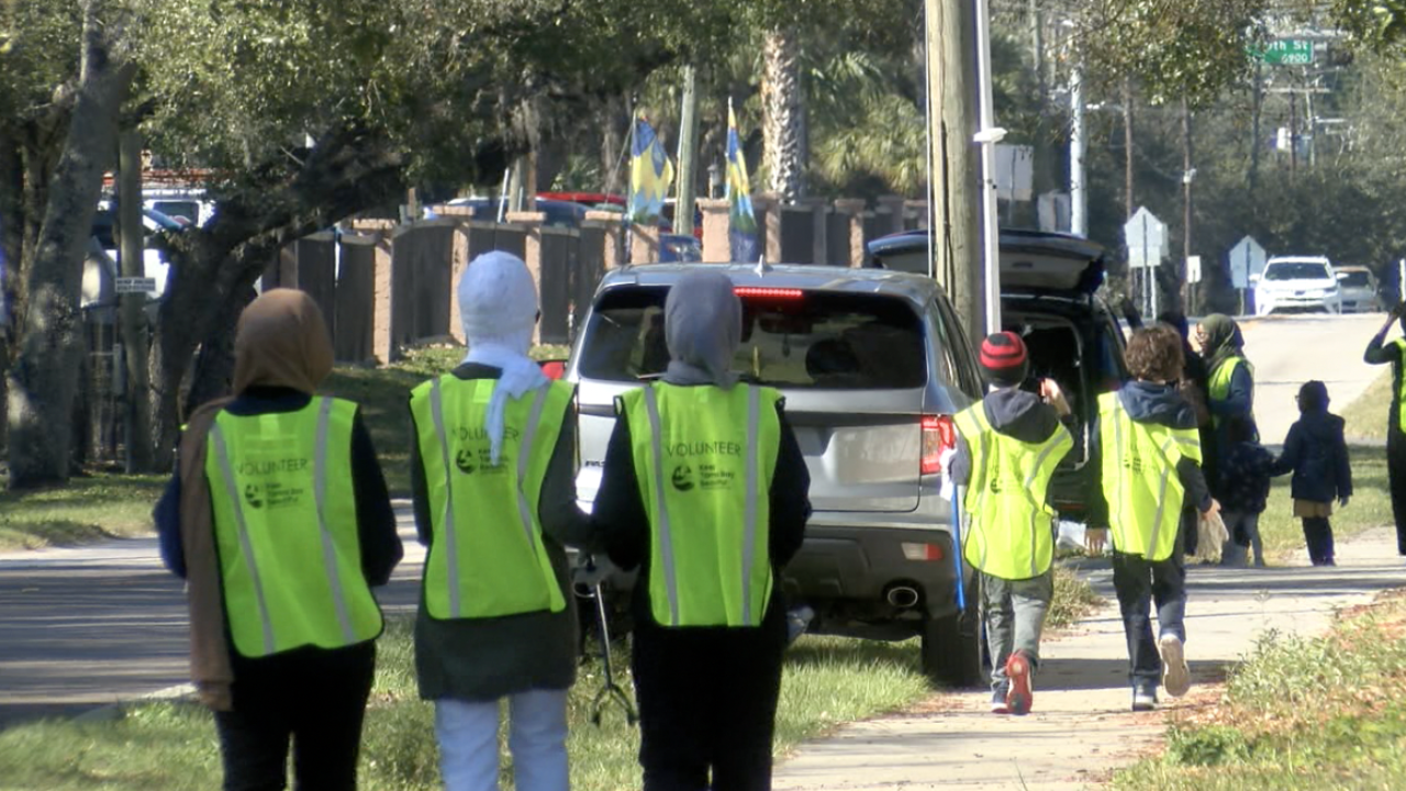 volunteer clean up.png