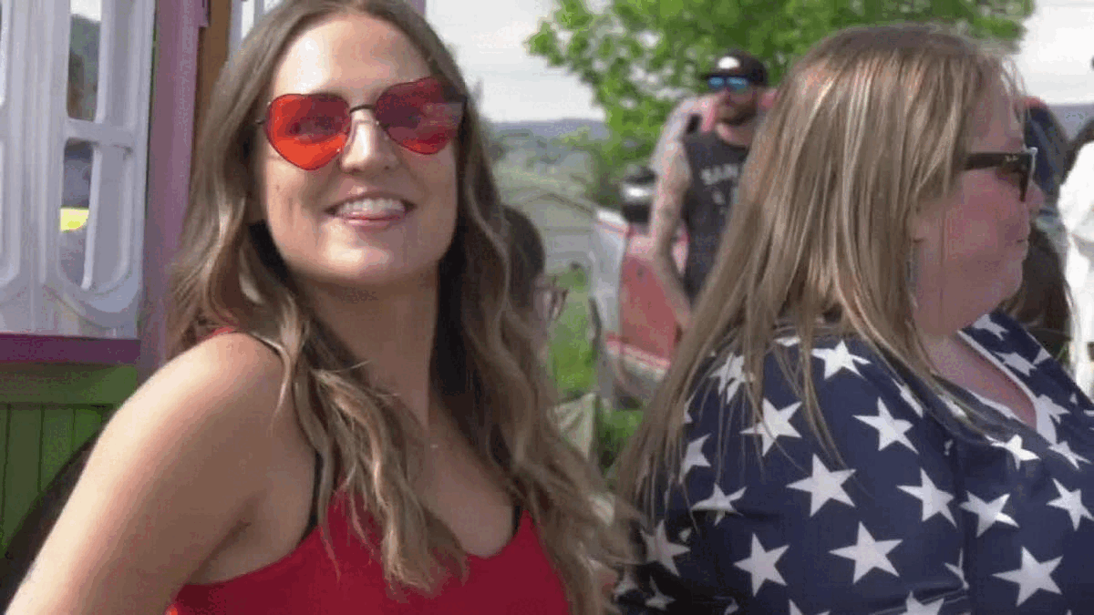 butte parade.gif