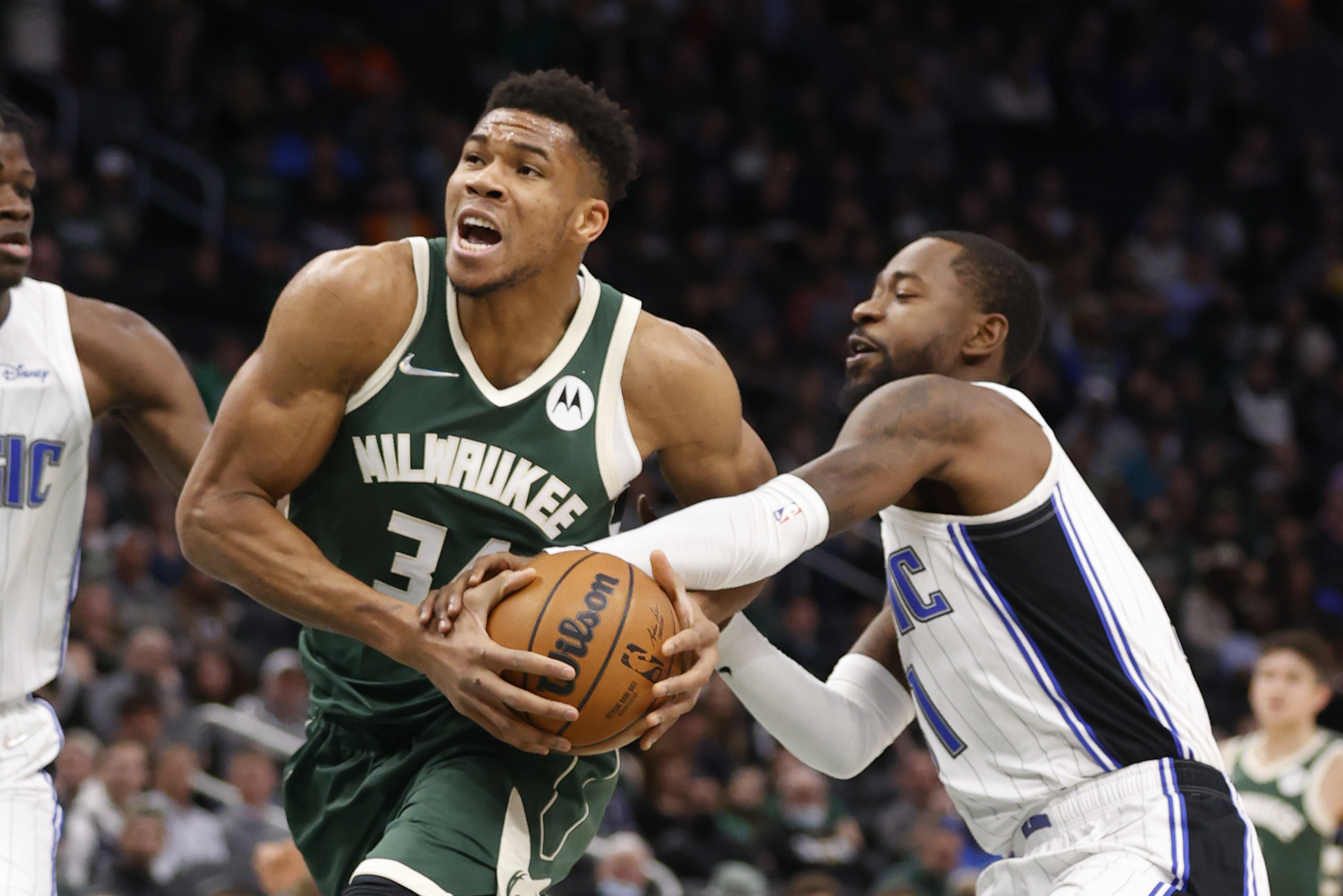 Giannis Antetokounmpo, Terrence Ross