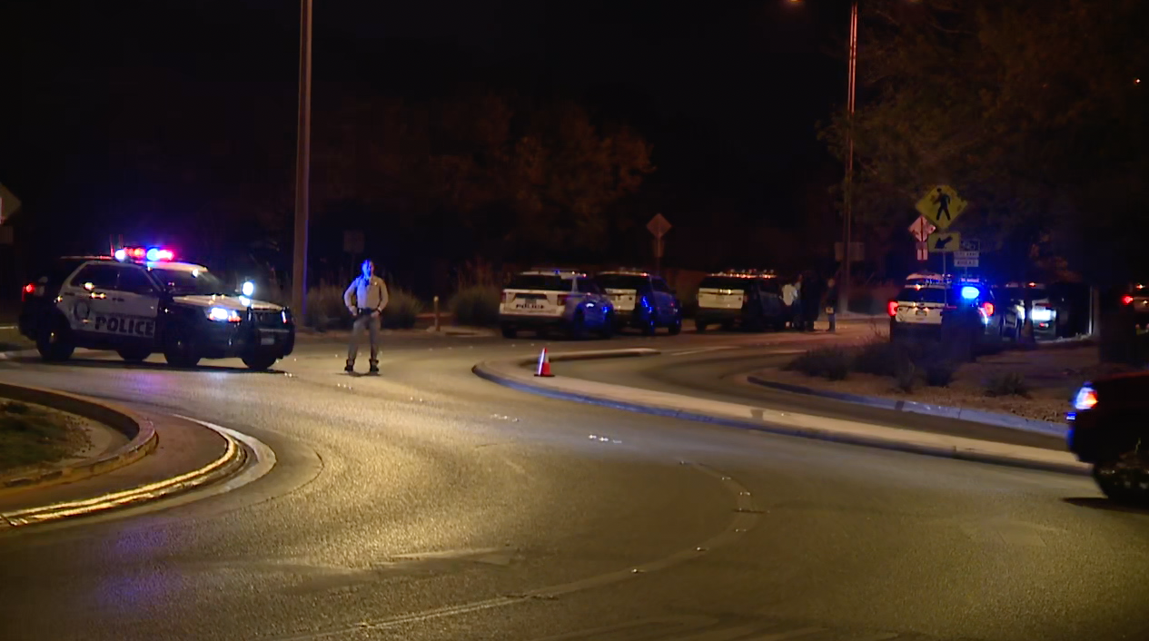 9600 block of Trailwood Drive barricade - 3.png