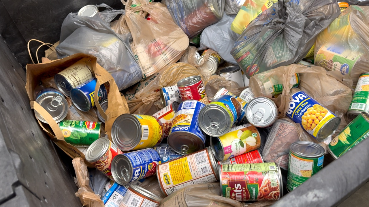 900 pounds of food donations help Lakeland seniors facing higher grocery bills