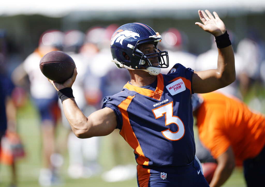 Broncos Football